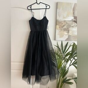 Black Spaghetti-Strap Tulle Midi Dress